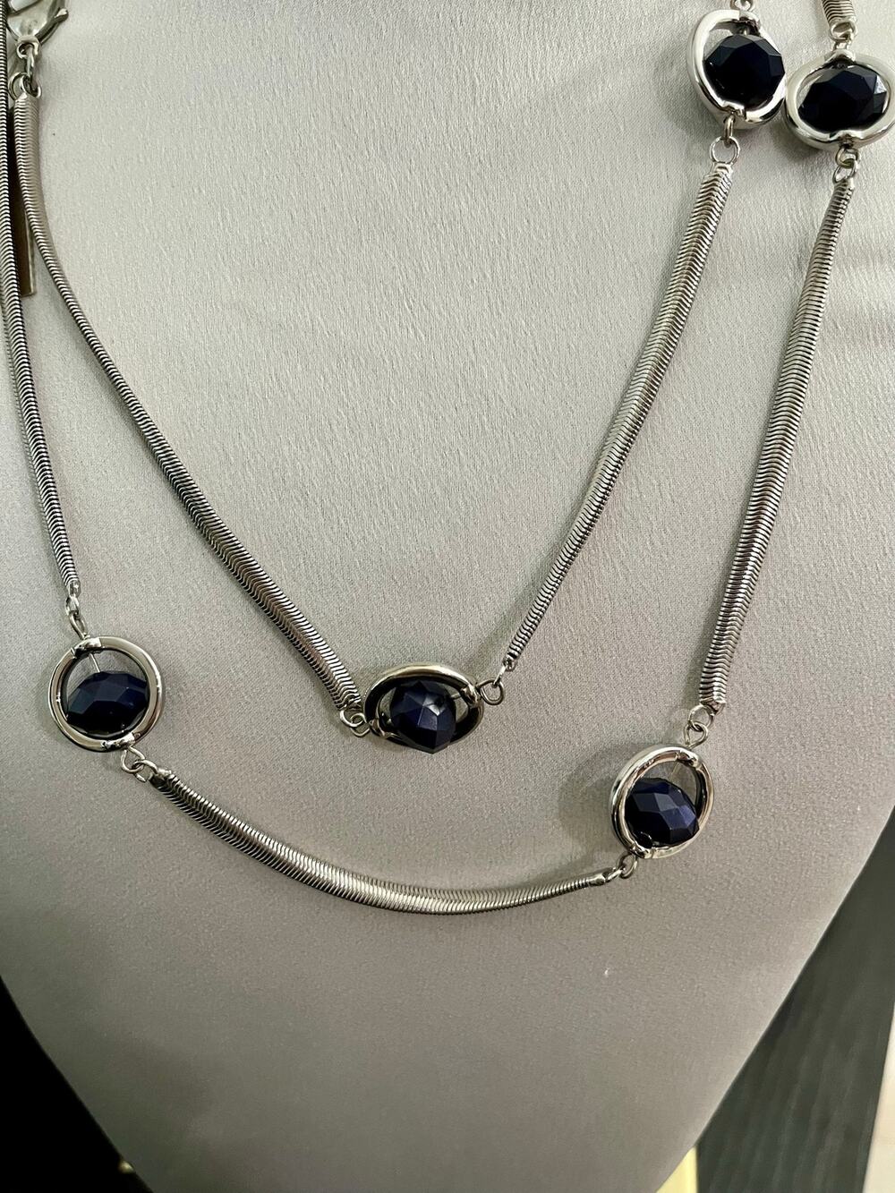 Chico's Capistan Necklace NWT Silvertone Navy Blue Faceted Stone Geometric